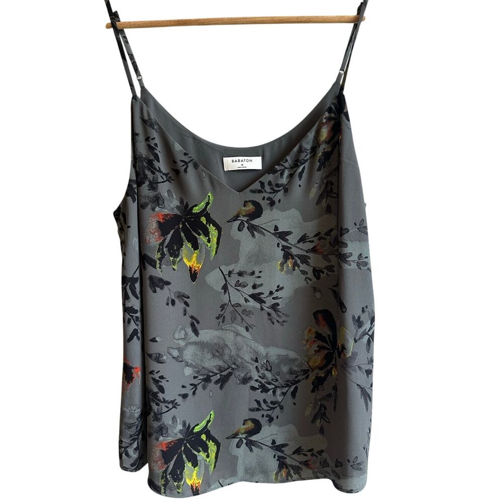 Aritizia Babaton Everly Camisole Gray Floral M
